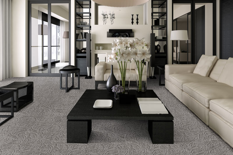 Серый ковролин на полу